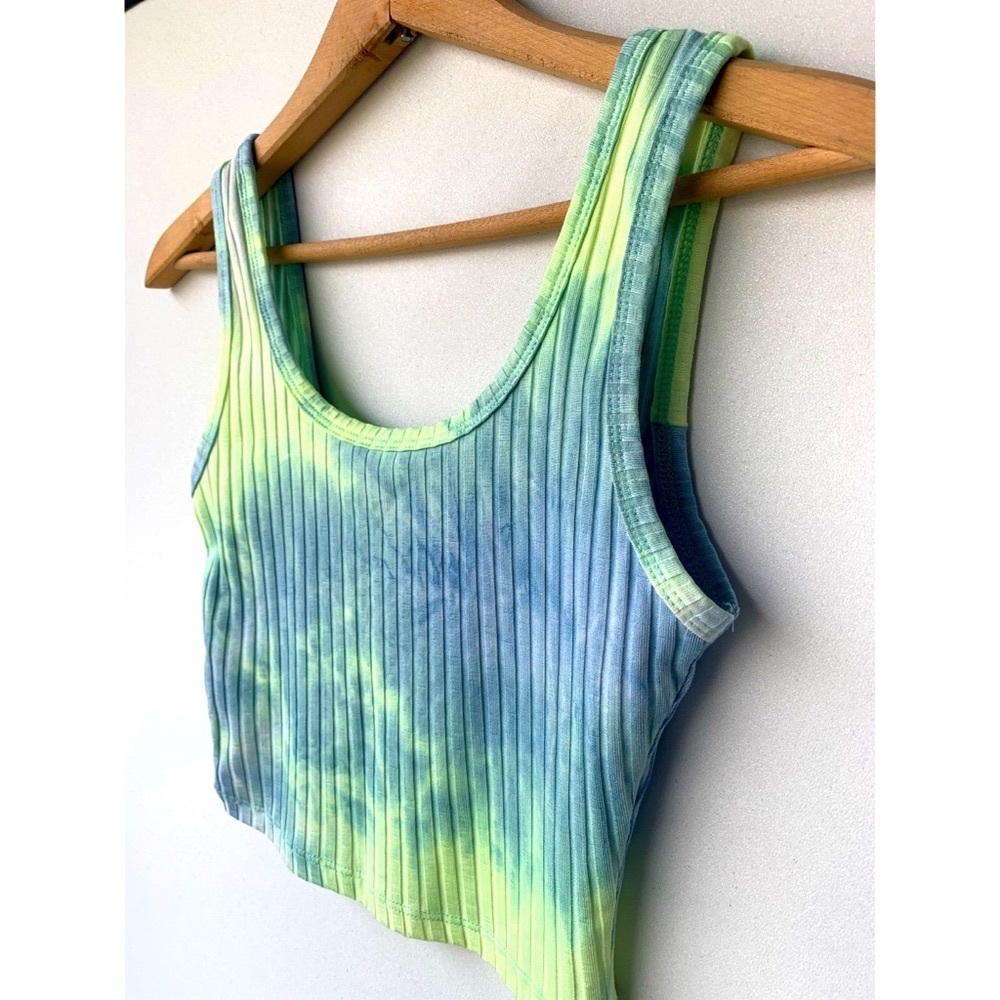Small, lime green and blue tie dye crop tank top